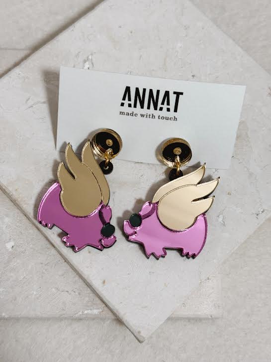 BRINCOS PORCOS VOADORES