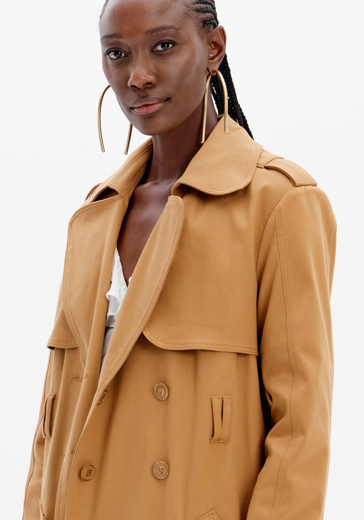 TRENCHCOAT