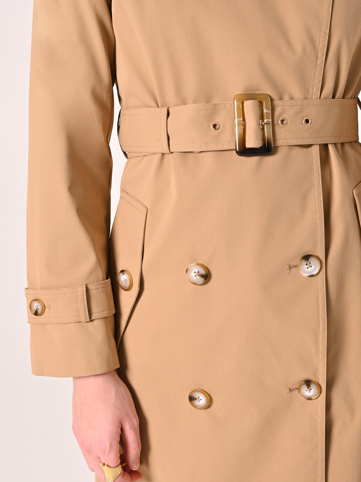 GABARDINE COM BOTÕES