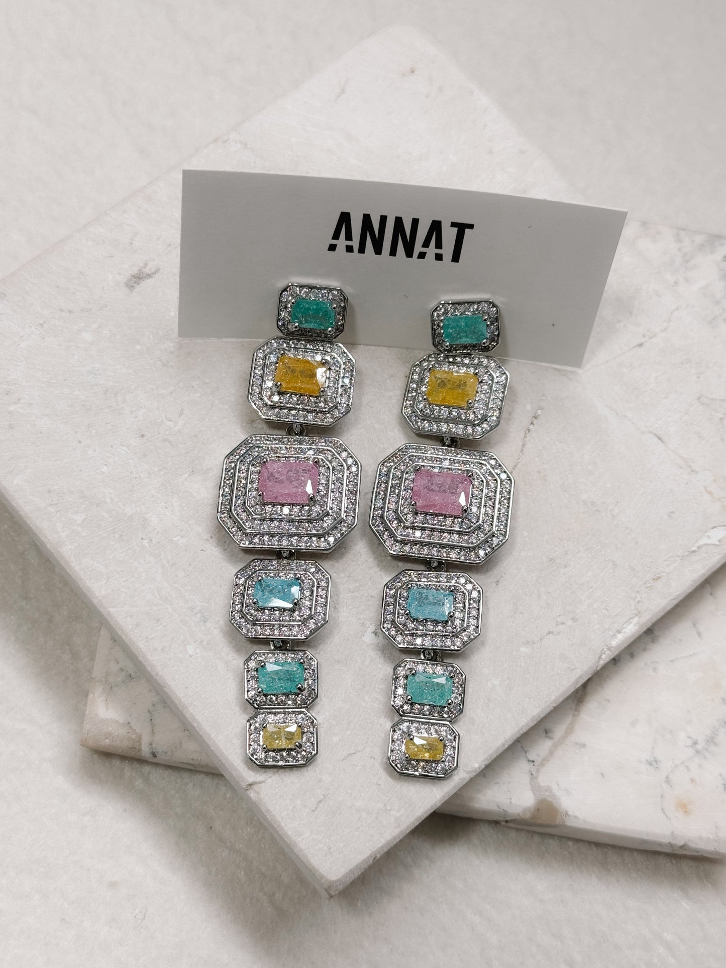 BRINCOS COM CRISTAIS SWAROVSKI