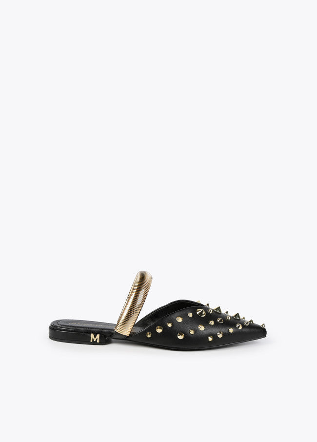 MULES COM DETALHES METÁLICOS