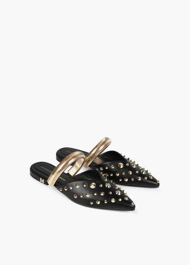 MULES COM DETALHES METÁLICOS