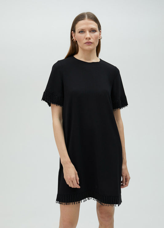 VESTIDO CURTO COM MISSANGAS