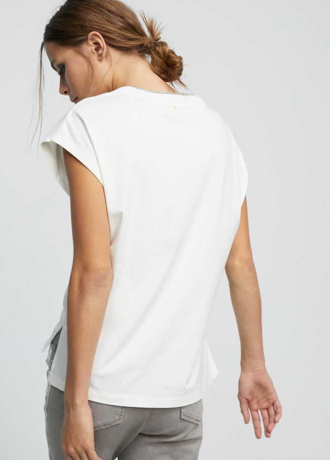 T-SHIRT LOLA DECOTE V (+ CORES)