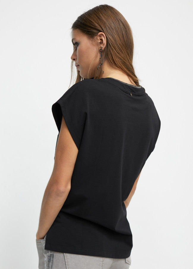 T-SHIRT LOLA DECOTE V (+ CORES)